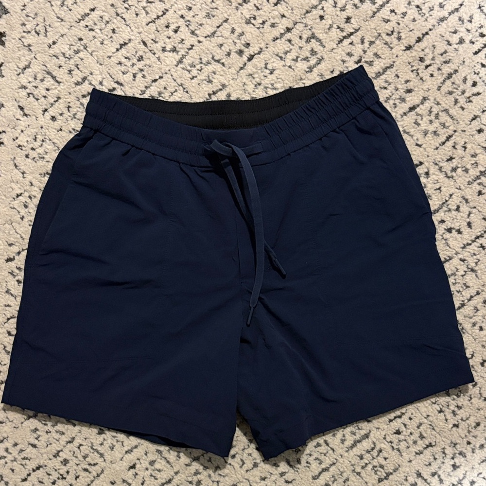 Lulu navy shorts